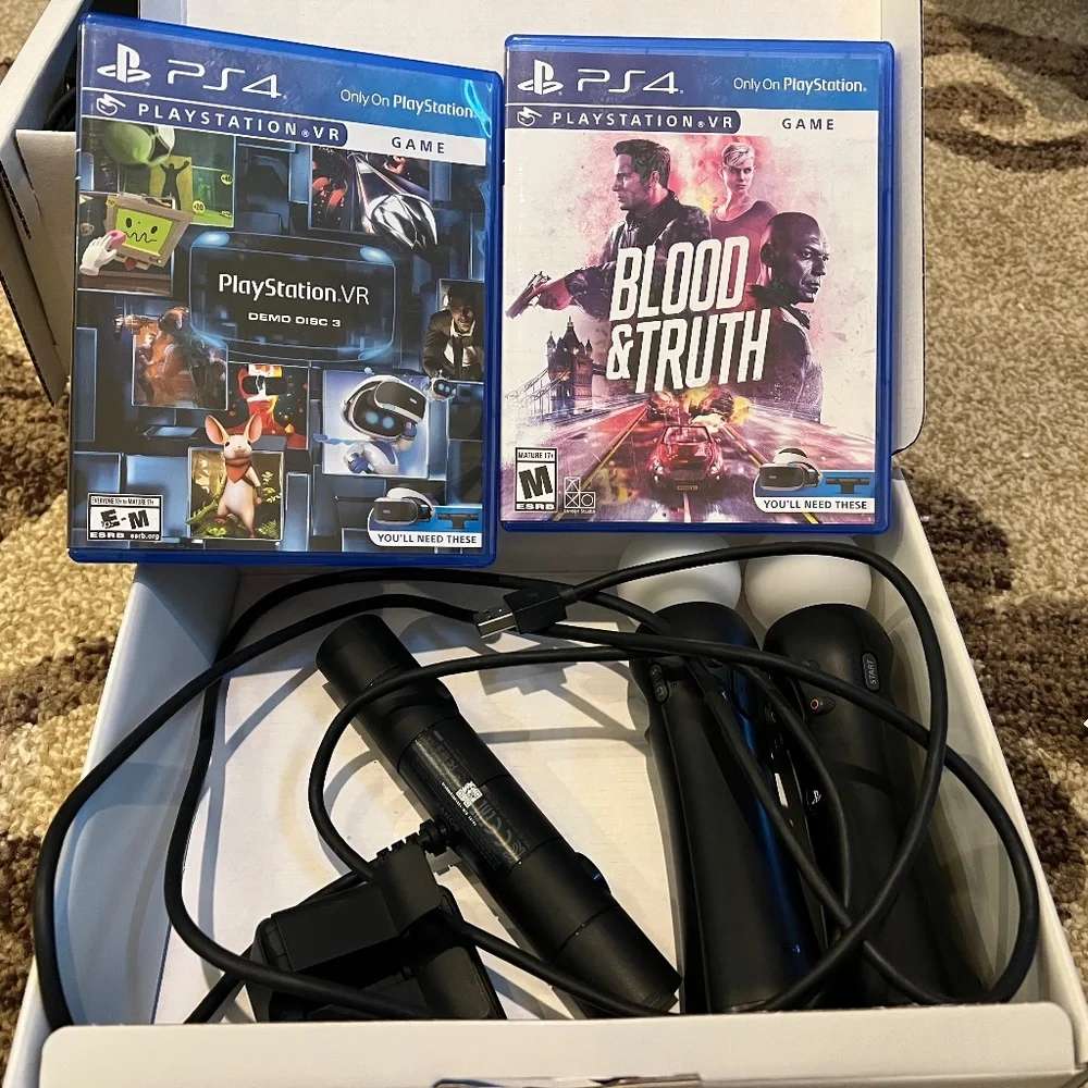 PS4 VR Headset & Blood & Truth Game